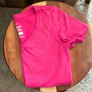 Nike Tee Athletic Cut (XS, Pink)